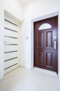 Evin giriş görünümünü