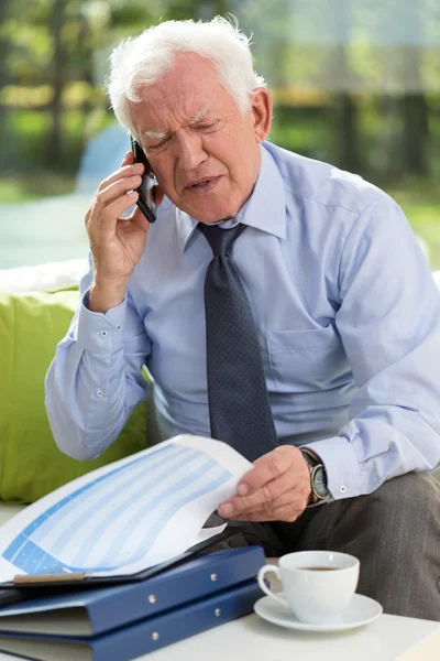 Businessman being on the phone — Stock Photo, Image