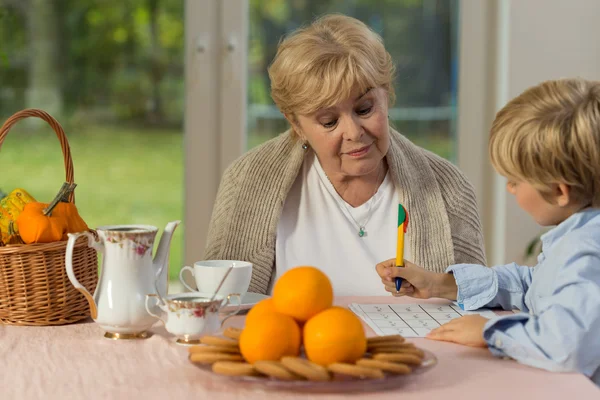 Hausaufgaben machen — Stockfoto