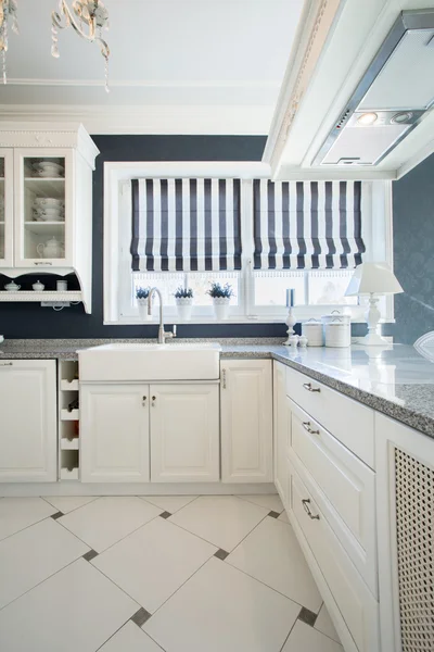 Schoonheid elegante keuken — Stockfoto