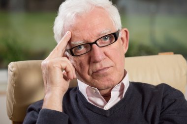 Akıllı yaşlı adam Close-Up