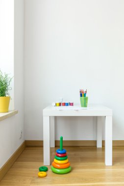 Evde çocuk için alan