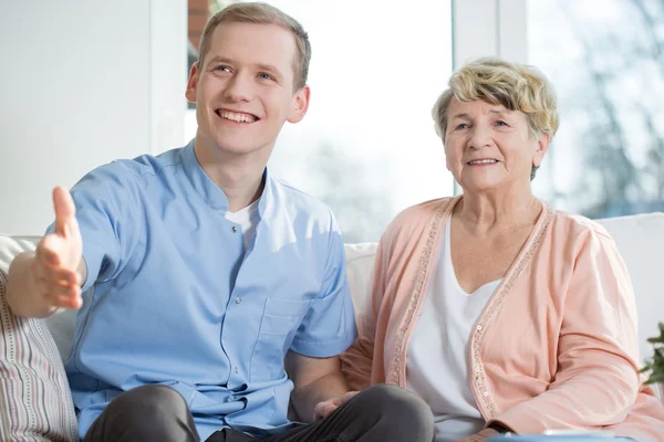 Bezoekende gasten — Stockfoto