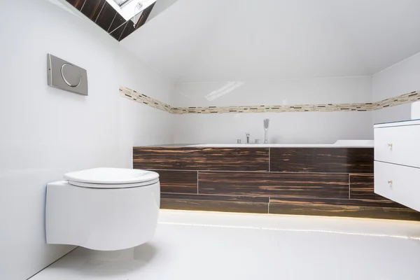 Luxo elegante banheiro interior — Fotografia de Stock