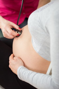 Fetüsün oskültasyonu