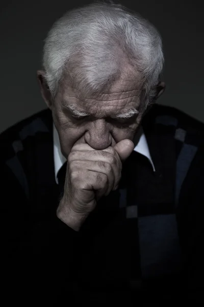 Old aged man mourns his wife — Stock Photo, Image