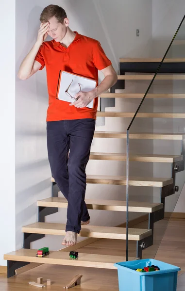 Doordachte man gonna struikelen — Stockfoto