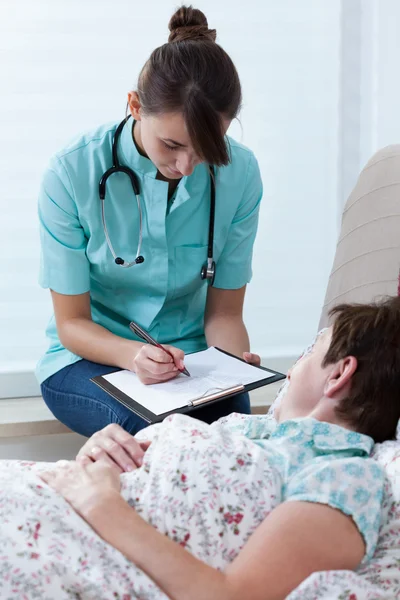 Recetar el medicamento — Foto de Stock