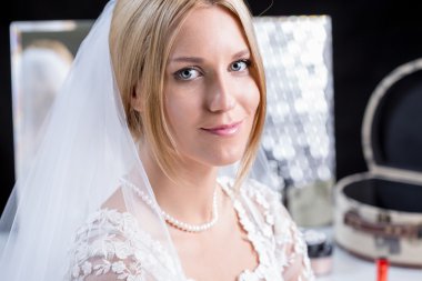 Gelin düğün için hazır 