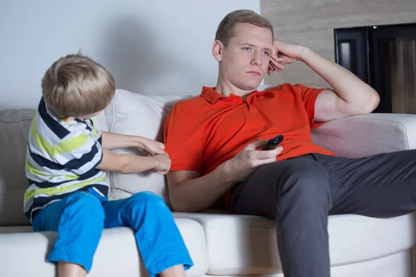 Son encouraging for fun — Stock Photo, Image