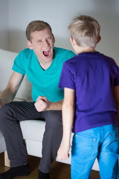 Yelling father — Stock Photo, Image