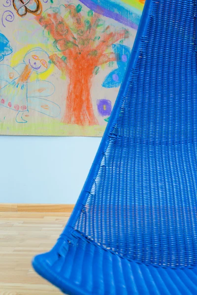 Süslü mavi sandalye — Stok fotoğraf