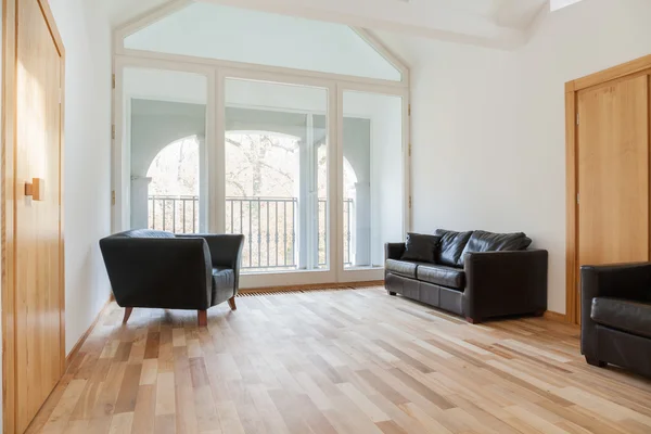 Muebles de cuero en una habitación — Foto de Stock