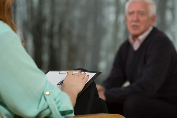 Schrijven psycholoog — Stockfoto