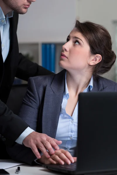 Mobbing im Büro — Stockfoto