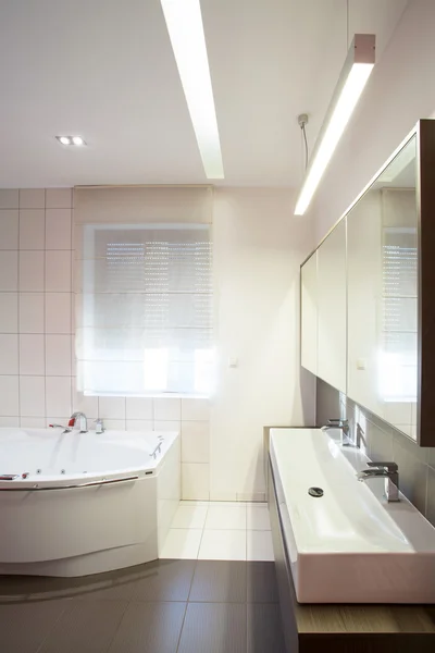 Baño contemporáneo — Foto de Stock