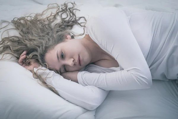 Vrouw in diepe depressie — Stockfoto