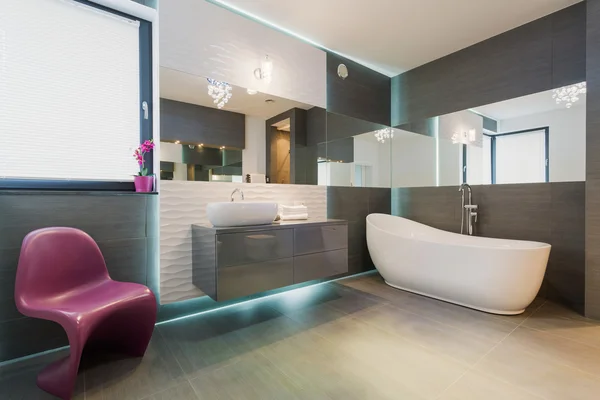 Contemporary exclusive bathroom interior — Stock Photo, Image
