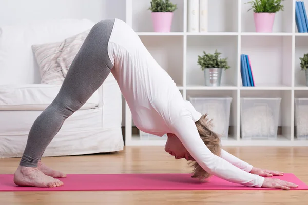 Well stretched woman — Stock Photo, Image