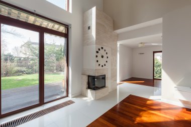 bahçeye bakan pencere