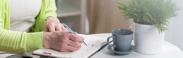 Schrijven in agenda — Stockfoto