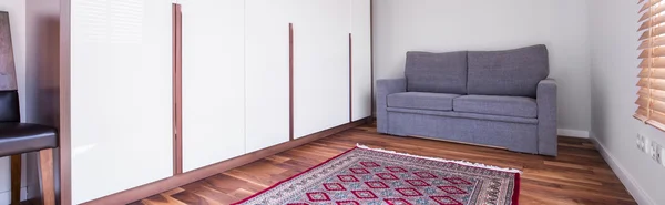 Vzorek koberec v obývacím pokoji — Stock fotografie