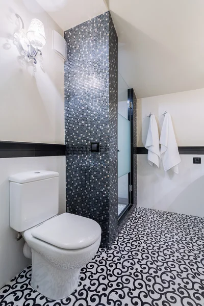 Black and white bathroom — Stock Photo, Image