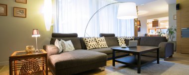 Tasarlanmış modern oturma odasında