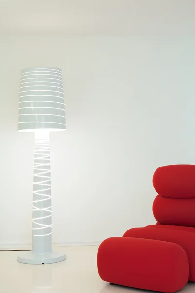 現代赤い肘掛け椅子 — ストック写真