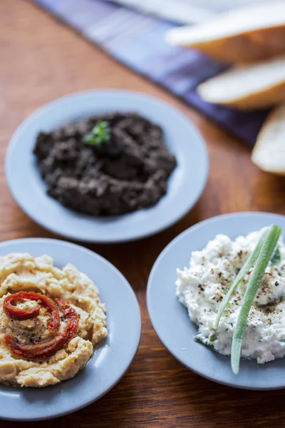 Hummus, Tapenade und Quark — Stockfoto