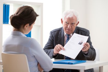 Patron tartışılması başvuru sahibinin Cv