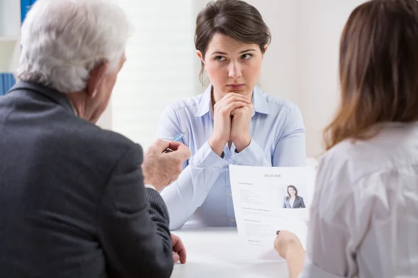 During difficult job interview — Stock Photo, Image