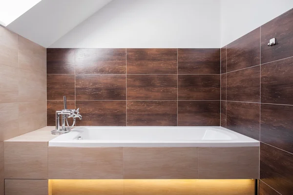 Fancy bathtub in washroom — Stock Photo, Image