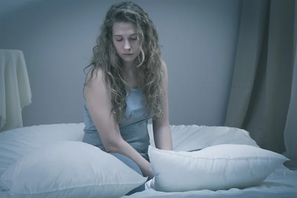 Menina com depressão grave — Fotografia de Stock