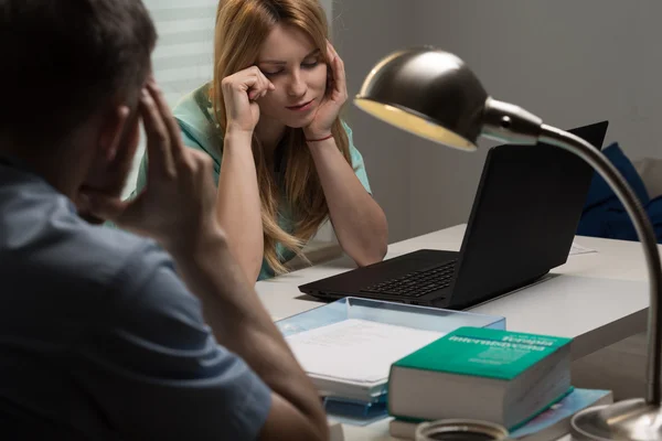 Infermiera e medico sono preoccupati — Foto Stock