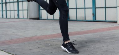 İnce ve atletik bacak 