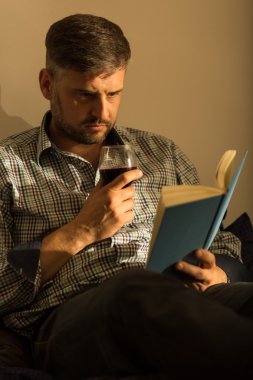 Yalnız adam'ın serbest zaman
