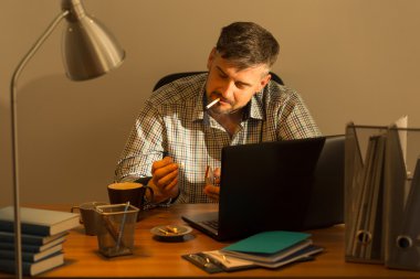 Orta yaşlı adamın sonu