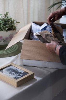 iyi anılar hatırlatarak