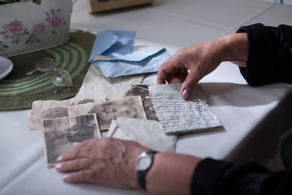 Ölü kocası sonra Hatıra Eşyası — Stok fotoğraf