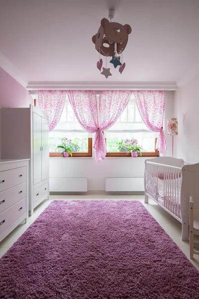 Plüss baba szoba szőnyeg — Stock Fotó