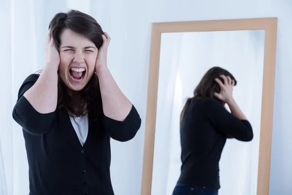 Woman with problems shouting loudly — Stock Photo, Image