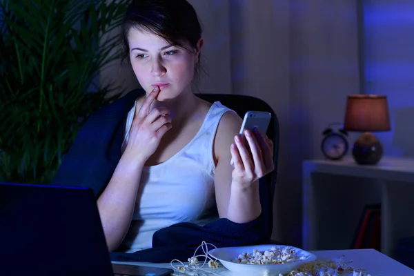 Girl and mobile devices — Stock Photo, Image