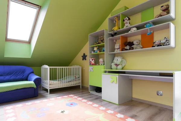 Красочная комната для ребенка — стоковое фото