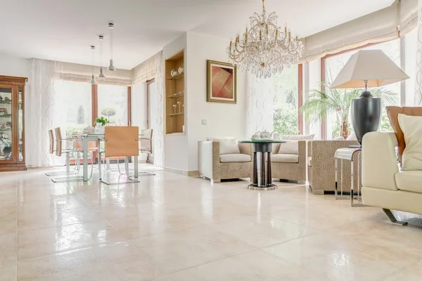 Interior of elegant exclusive villa — Stock Photo, Image