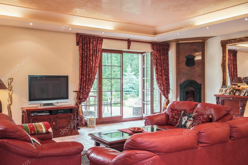 Sala de estar em estilo colonial fotos, imagens de © photographee.eu