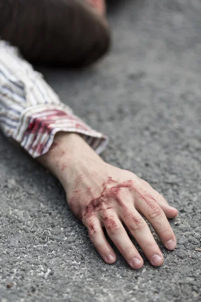 ชายหนุ่มถูกฆ่าตาย — ภาพถ่ายสต็อก