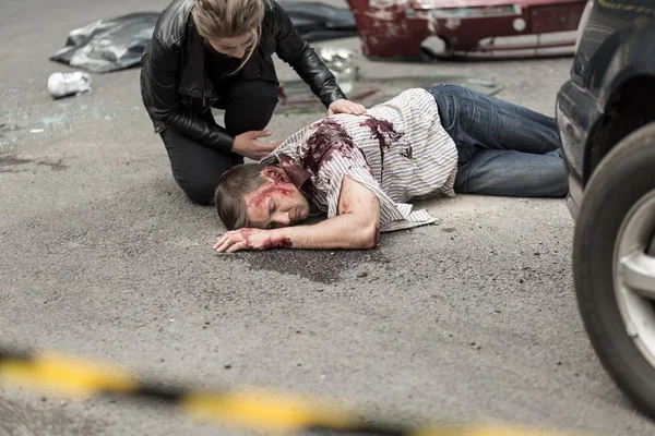 Dead man after car crash — Stock Photo, Image