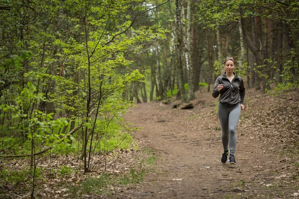 Correre sul sentiero — Foto Stock