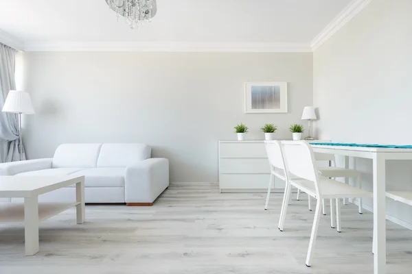 Funktionales Interieur einer modernen Wohnung — Stockfoto